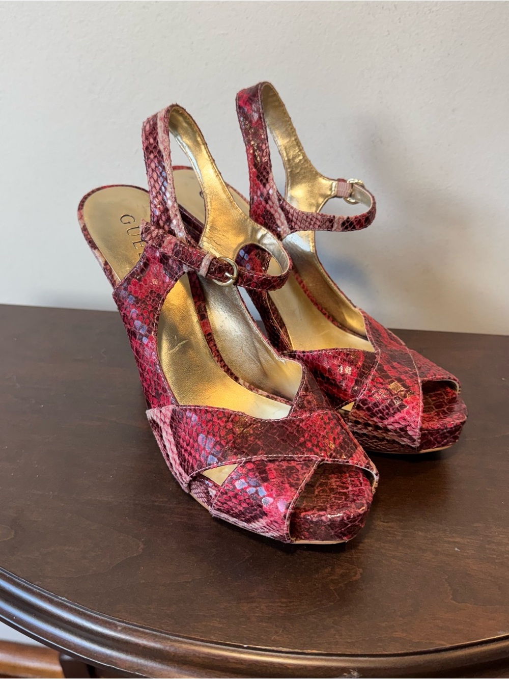 GUESS Pink-Red Snakeskin Slingback Heels with Gold Insole